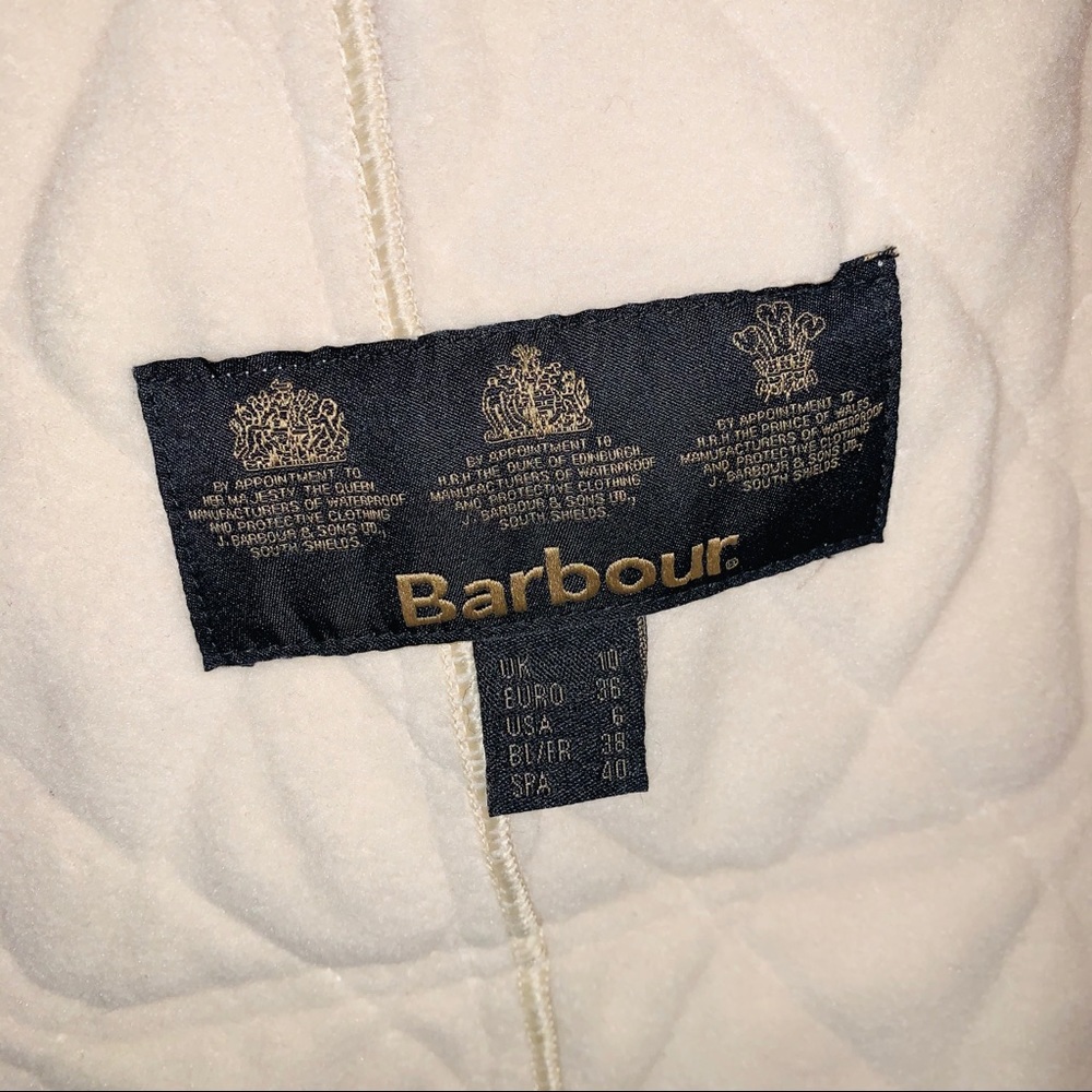 NWT Barbour | Arrow Quilted Hooded Jacket - Picture 12 of 13